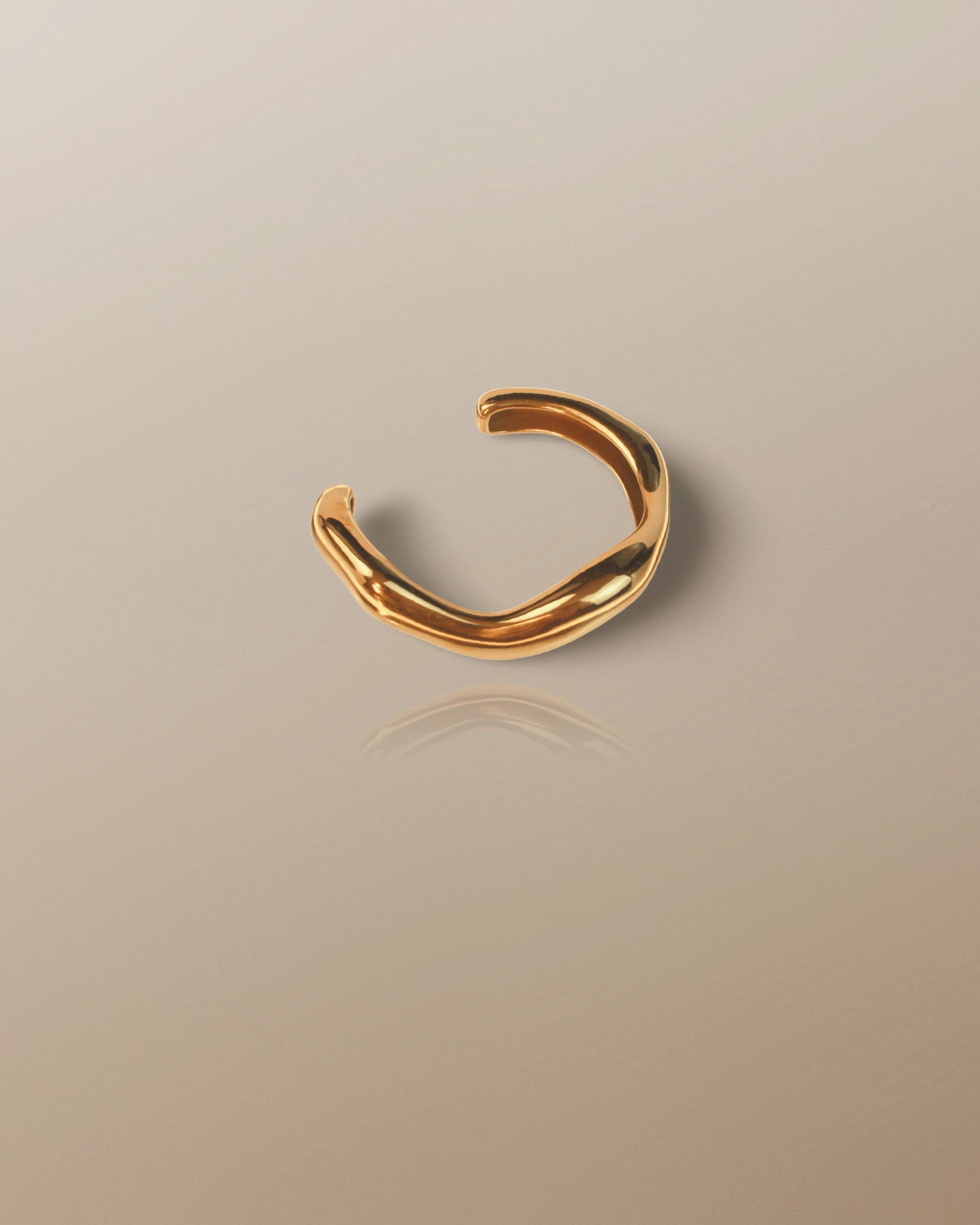 The Nova Bold Wavy Cuff Bangle in 18K Gold