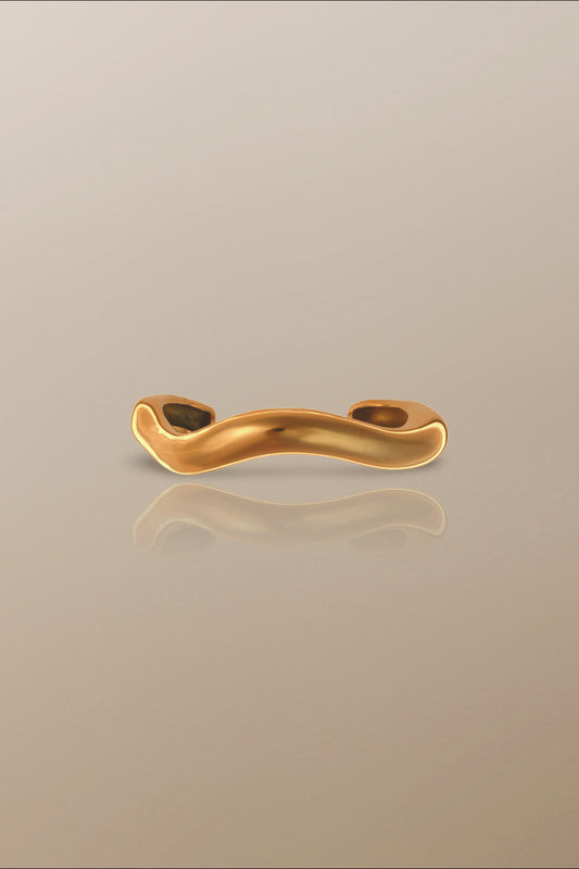 The Nova Bold Wavy Cuff Bangle in 18K Gold