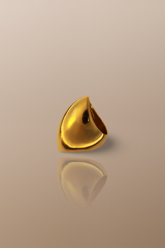 The Prism Bold Chunky Dome Ring in 18K Gold