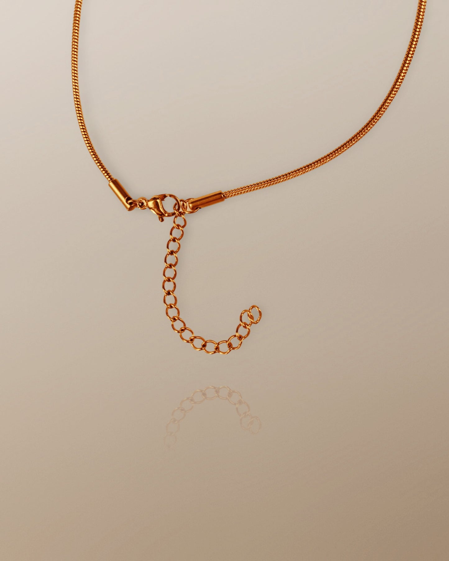 The Orla Abstract Pendant Necklace in 18K Gold