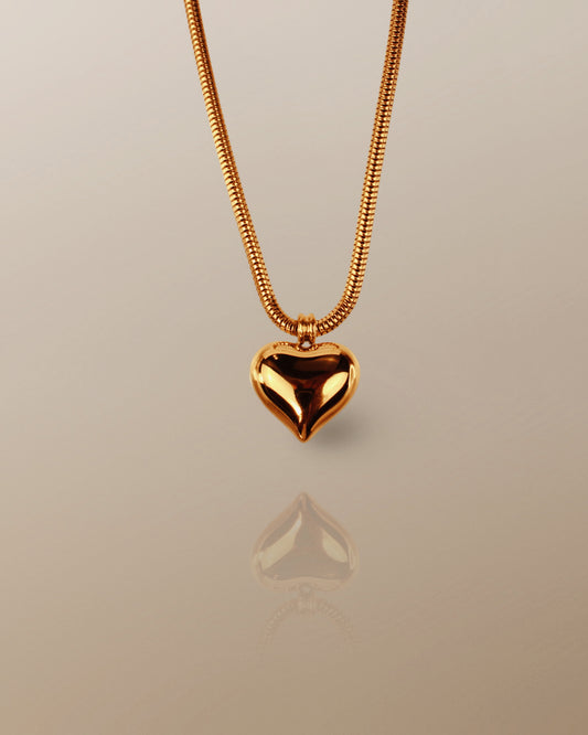 The Gilded Heart Pendant Necklace in 18K