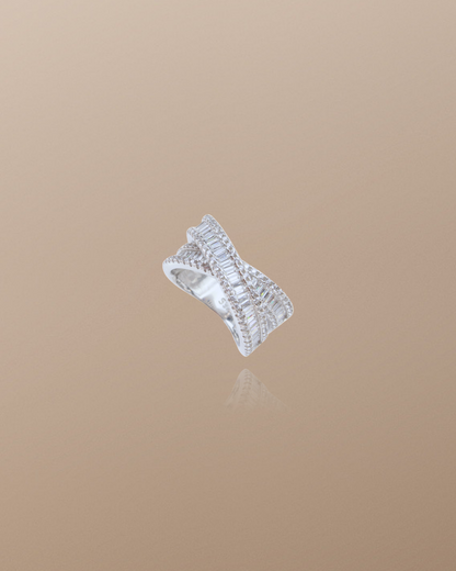 The Liora Crossover Baguette Ring in 925 Sterling Silver