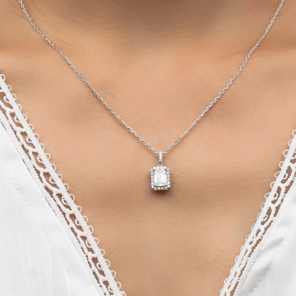 The Zuri (1.0ct) Moissanite Pendant Necklace in White Gold