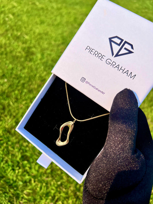The Orla Abstract Pendant Necklace in 18K Gold